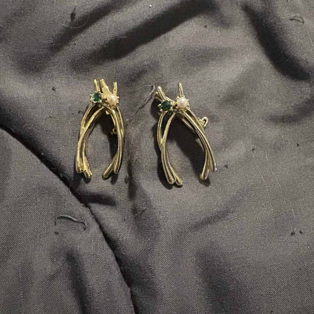 Elegant Gold and Green brooches